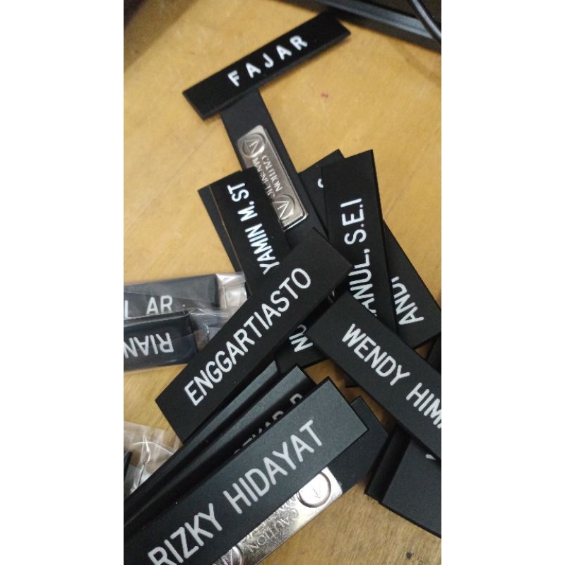 

nama dada hitam dop magnet