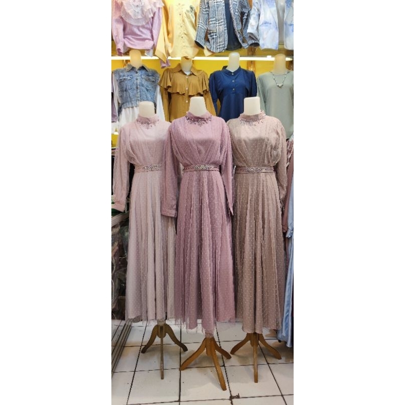 ollivia dress tile polkadot