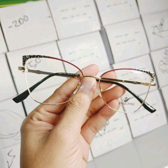 KACAMATA PHOTOCROMIC WANITA ANTI RADIASI (Melly) FRAME LENSA BLUECROMIC MINUS WANITA(G95-181)