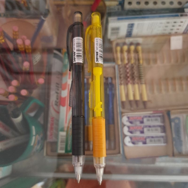 

JOYKO PENSIL MEKANIK 0.5