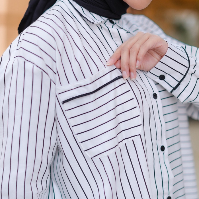 Eleanorre Saba Top Stripe Atasan Muslim Wanita