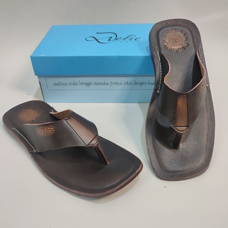 Sandal Pria kekinian original kulit asli delie jepit