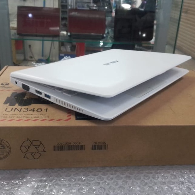 laptop leptop seken second bekas Asus x200 HDD 500 GB 11,6 inc windows 10 berkualitas original murah