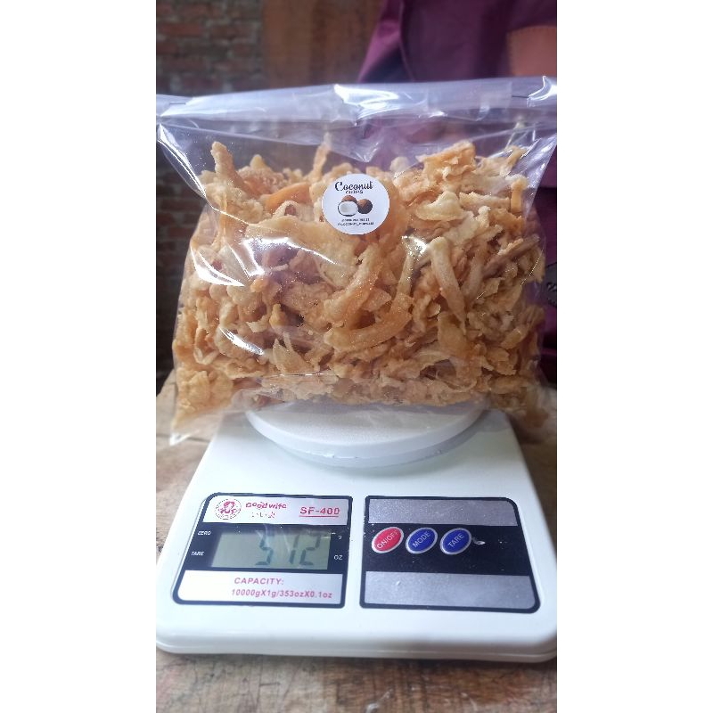

keripik kelapa muda kemasan 500 gram