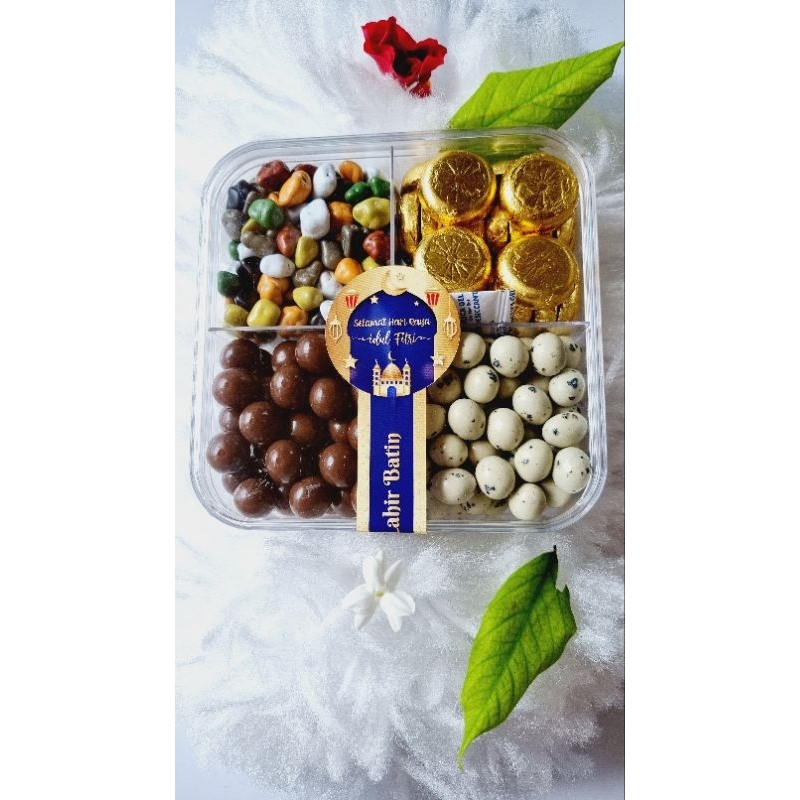 

Paket COKLAT, Paket Lebaran, Coklat Ory/ Toples SEKAT 4 (tambahkan buble wraf )