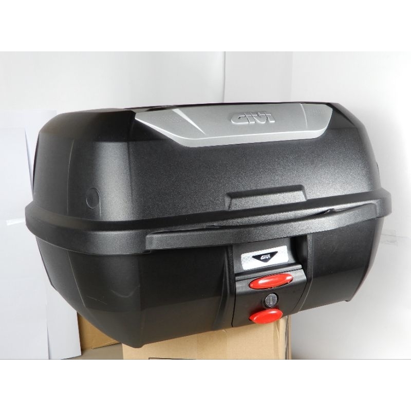 BOX MOTOR GIVI E43 NTL E43NTL BEKAS