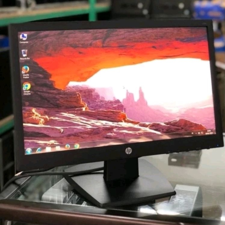 MONITOR LED HP 19 INCH WIDE SCREEN, LENGKAP KABEL ORIGINAL