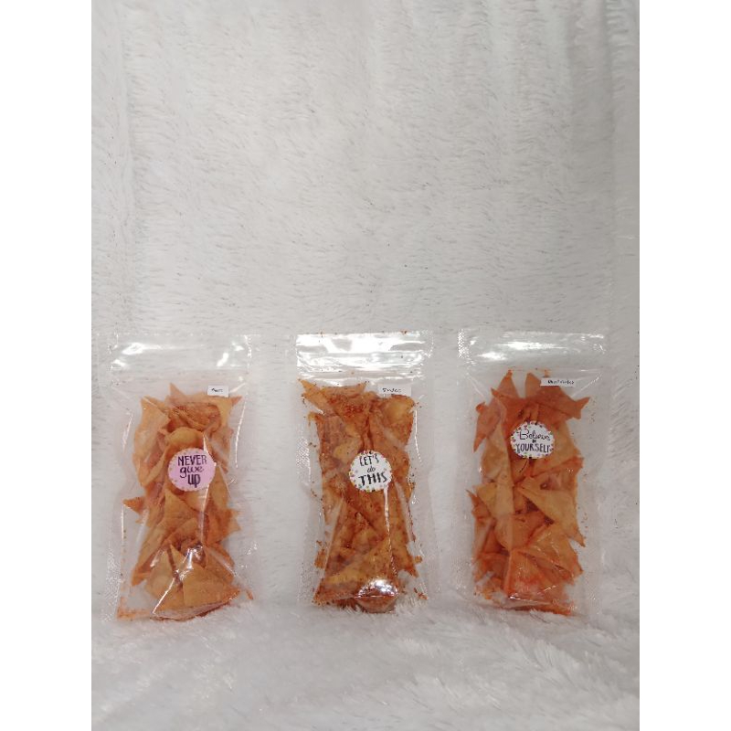 

Keripik Pangsit Rasa Balado 100 Gram