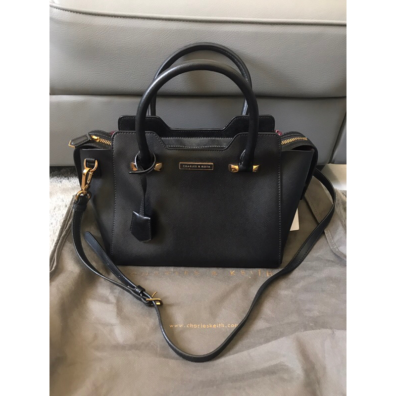 Tas Charles & Keith Original 100% (second)