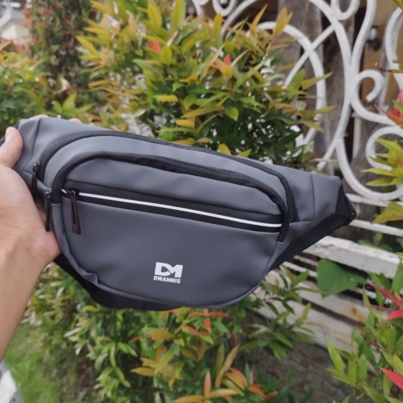 Tas Selempang Pria Bahan Balon Super | Waistbag Pria Exclusive Original Merk DM