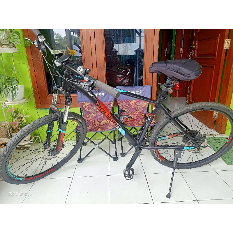 Sepeda polygon MTB