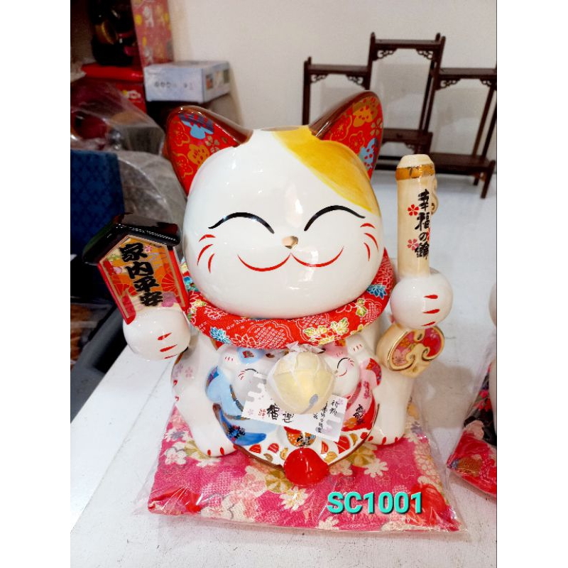 Manekineko Ceramic / Kucing Hoki Keramik / Pajangan Neko Large / Manekoneko Keramik