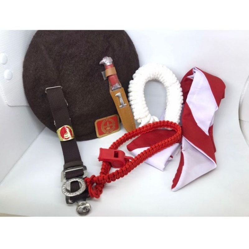 Atribut Perlengkapan Pramuka SD, SMP, SMA