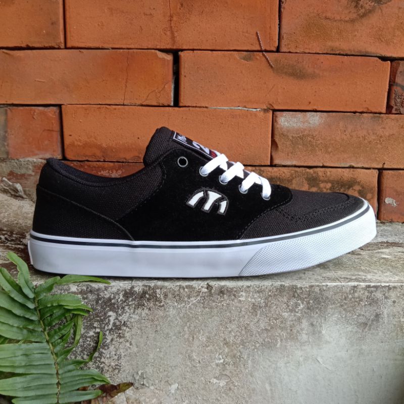 sepatu motix america sepatu sekolah sneakers