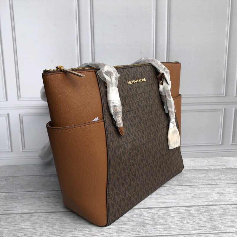 Michael kors Charlotte tote zip bag