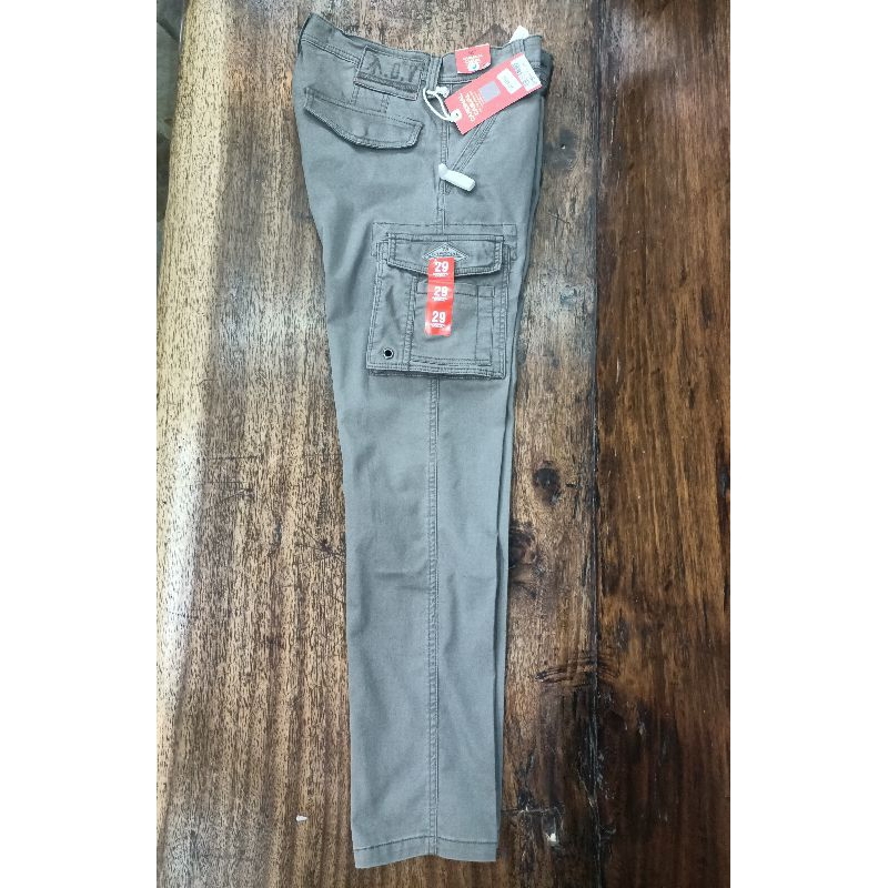celana cargo panjang slimfit cardinal