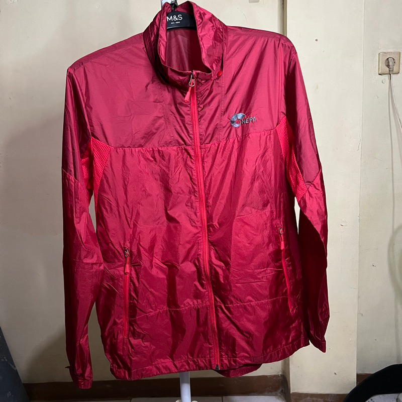 Thirft Jaket Running Merk Nepa Warna Merah dan Maroon | Preloved | Second Murah