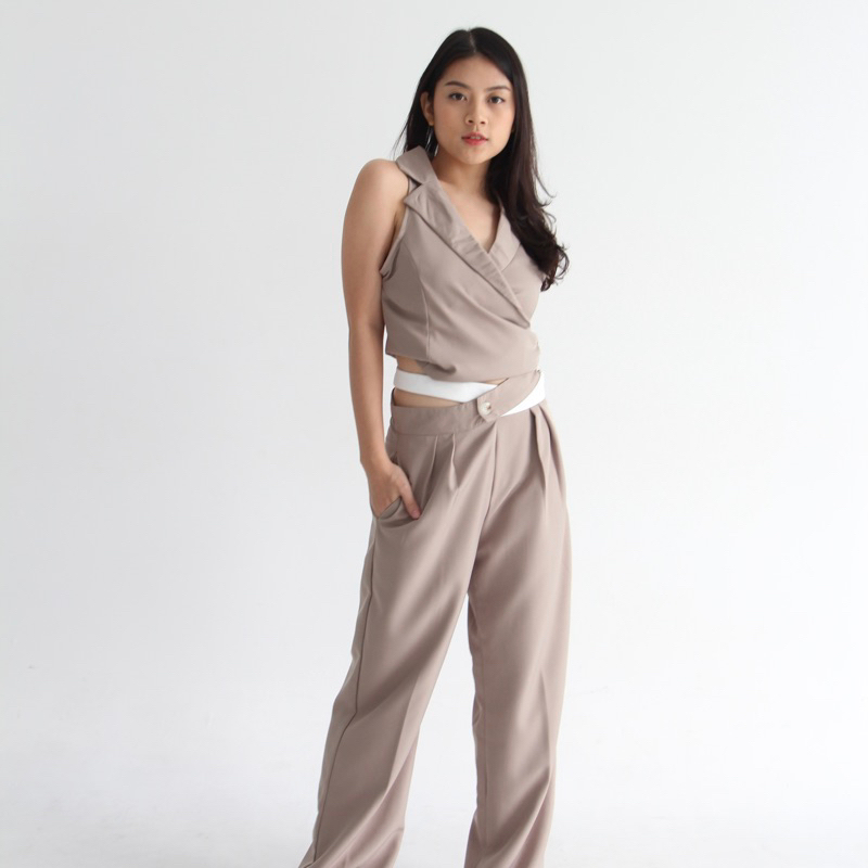 ESME SET - Setelan Vest Wanita / Rompi Wanita / Oneset / Set Celana Wanita/ / Vest Set / Women Vest / Blazer