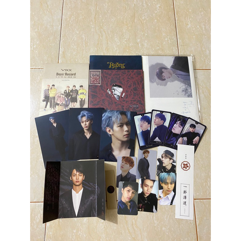 VIXX OFFICIAL MERCHANDISE PHOTOCARD ALBUM TAROT CARD HYUK