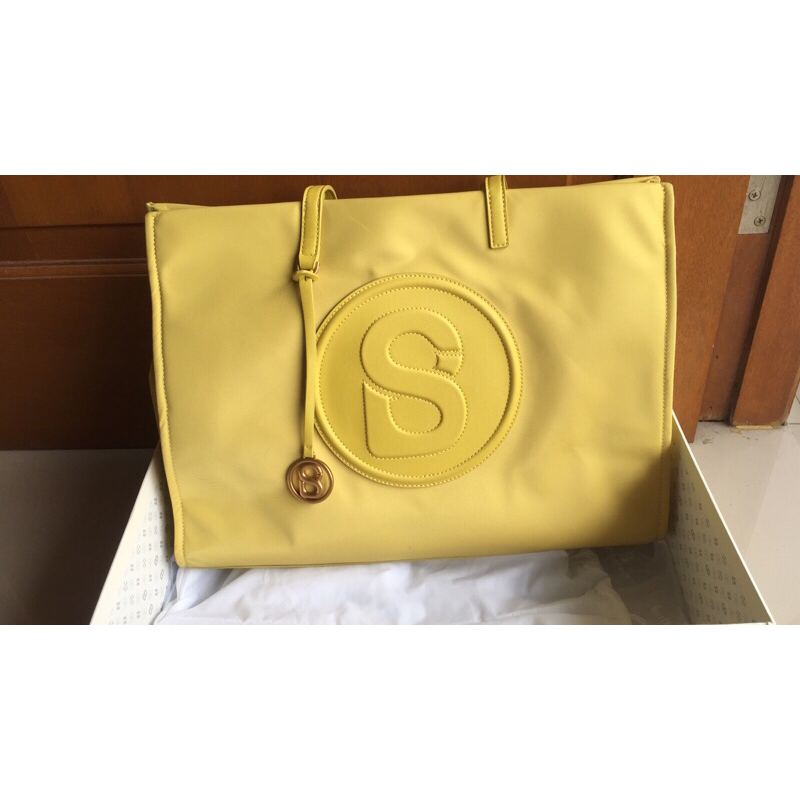 Aaliya tote bag Bag Buttonscarves preloved
