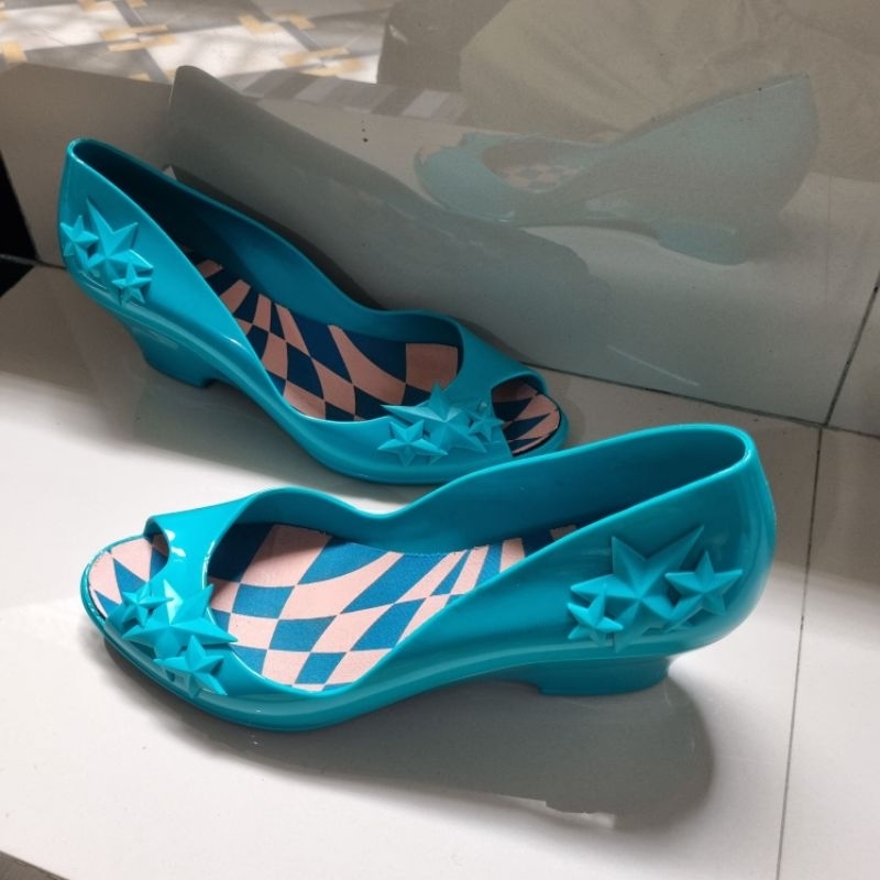 sepatu wanita jelly quence hijau tosca preloved keren