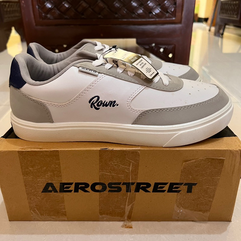 AEROSTREET X ROWN DIVISION (WHITE/NAVY)