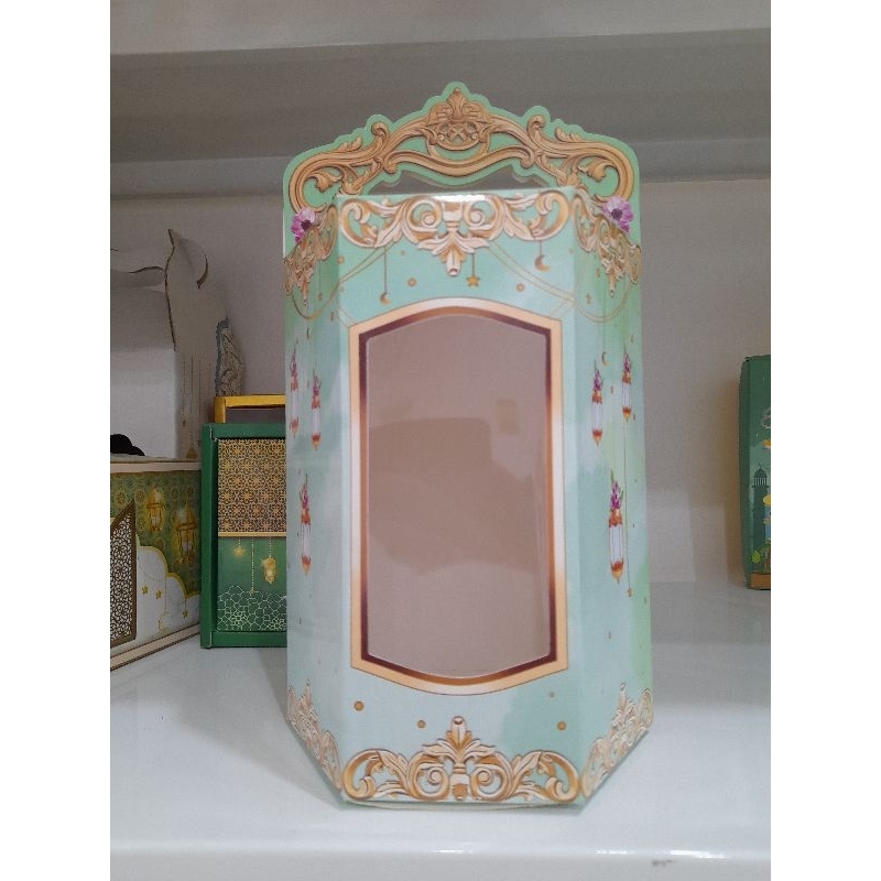 

BOX Lebaran Kue Kering