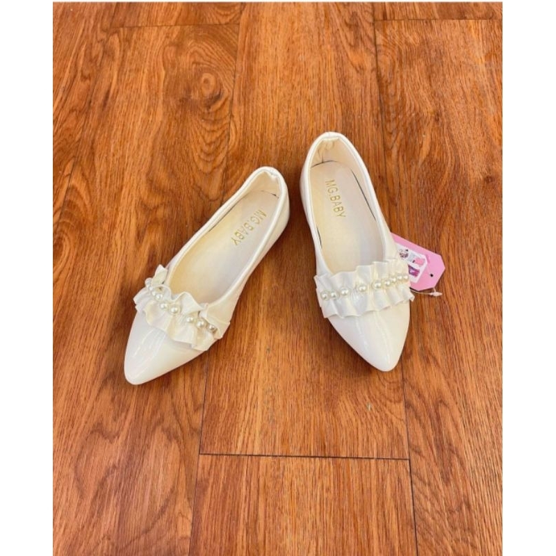 pansus anak perempuan