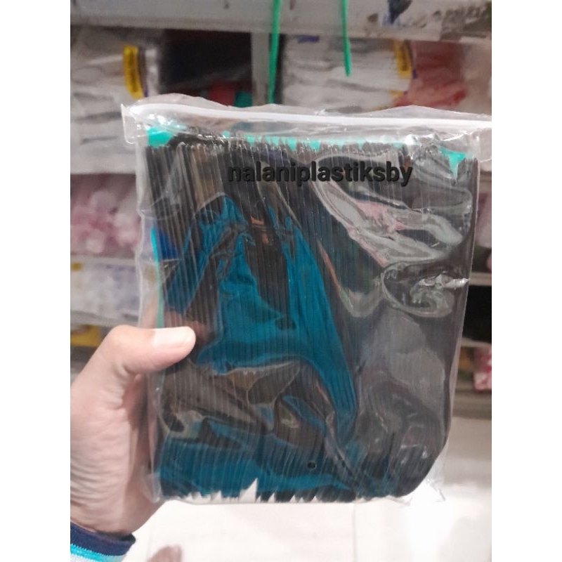 SENDOK MAKAN PUTIH/HITAM BABON 100 PCS