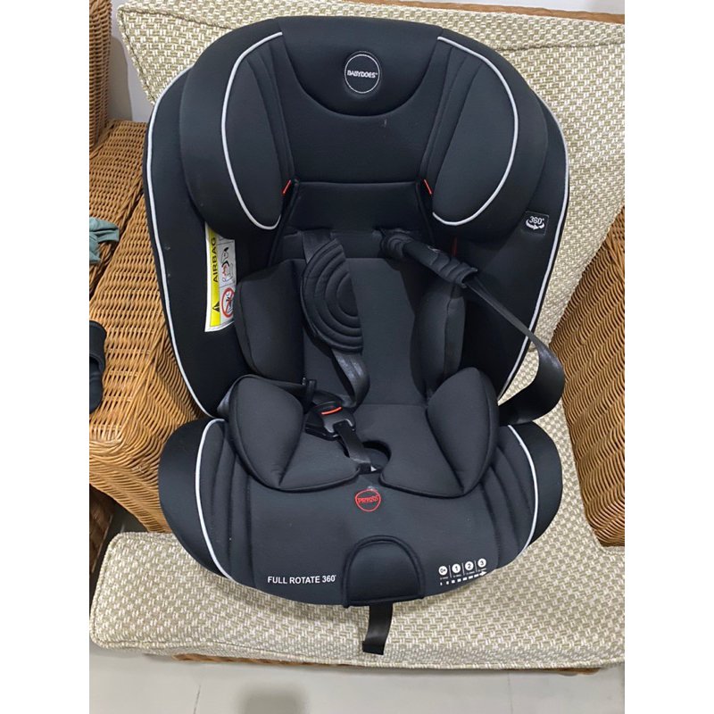 baby does car seat preloved