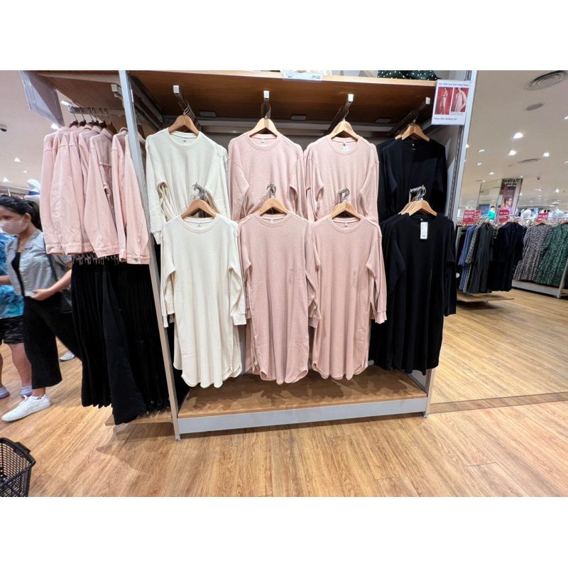 UNIQLO Waffle Crew Neck Long Sleeve Dress