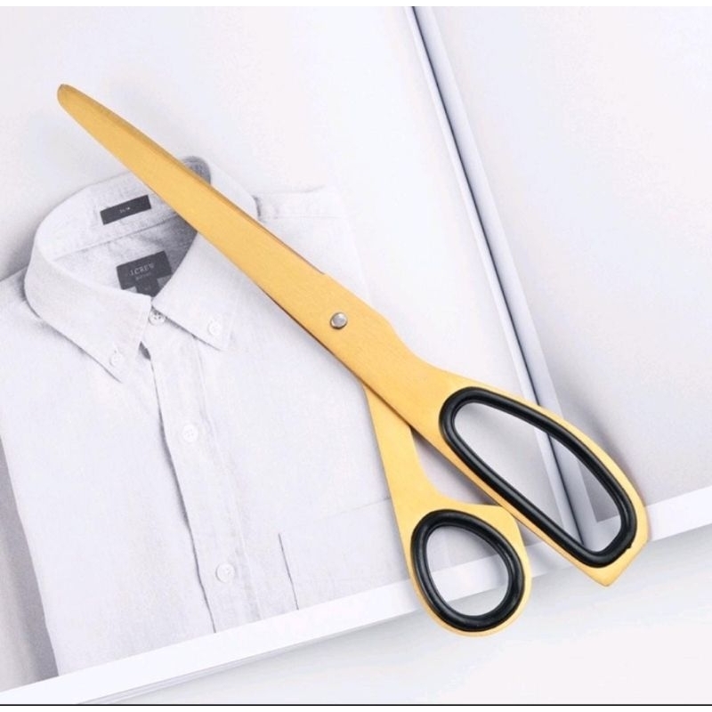 

Gunting Emas / Golden scissors stainless stell/alat pemotong / gunting