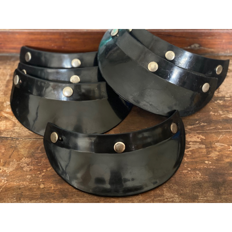 Pet helm chips jadul