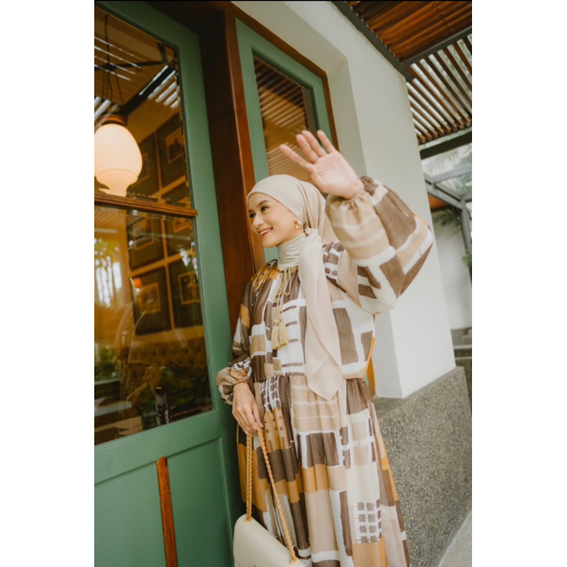 Chloe Dress Tortilla by Intalicious Projects