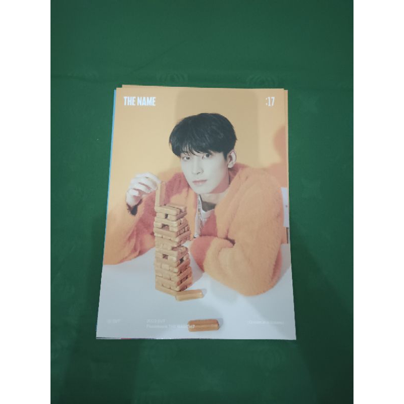 [CLEARANCE SALE] WTS SEVENTEEN The Name 17 Poster Book OT12 minus MINGYU