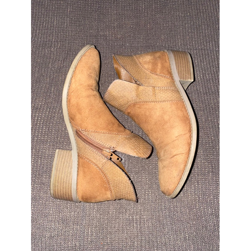 [PRELOVED] Sepatu boots - American Eagle - Tanpa Nego