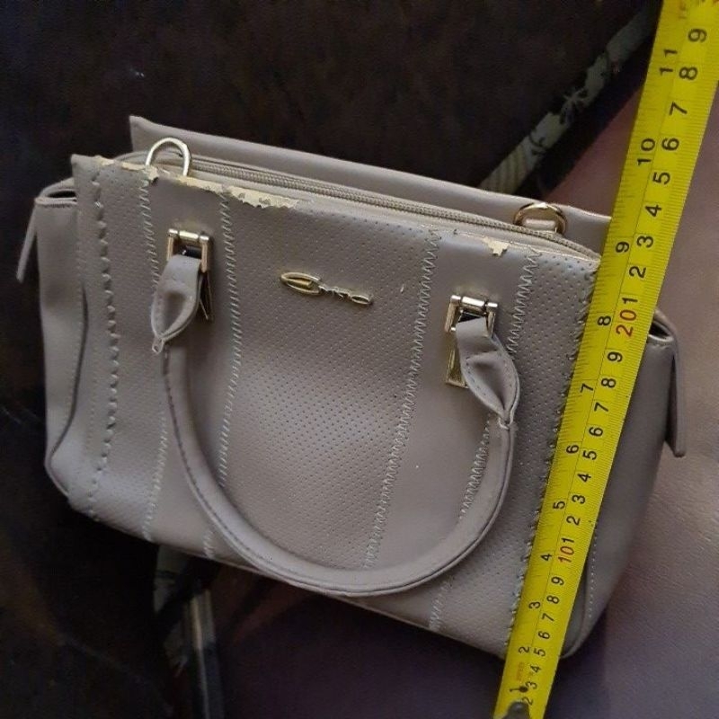 TAS EMSIO BY ELIZABETH PRELOVED ORI