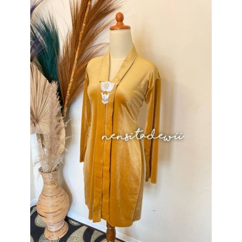 Kebaya Kartini (Leher V), Body Panjang - Warna Gold