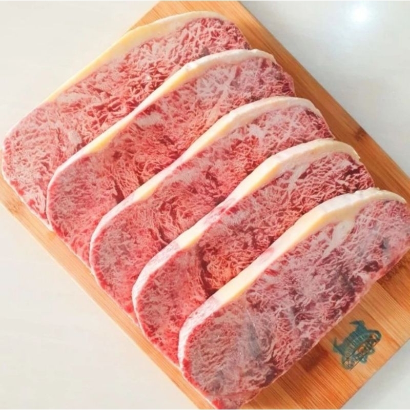 sirloin wagyu meltique 1kg / striploin meltique / wagyu meltique steak