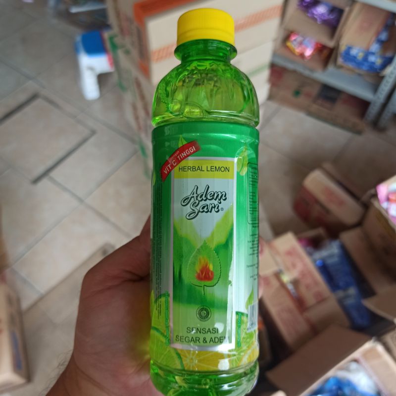 

Minuman Botol Adem Sari Chingku Herbal Lemon Tinggi Vitamin C