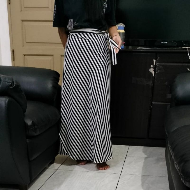 rok layer salur / skirt salur tali samping / rok lilit wanita