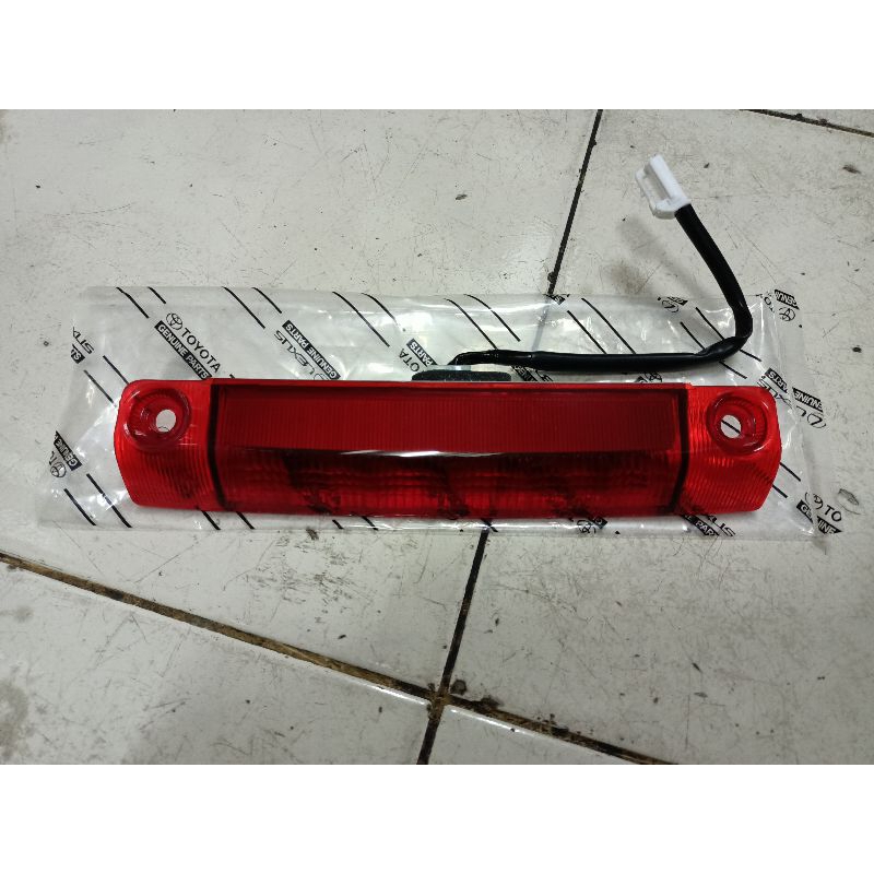 lampu spoiler all new Avanza 2012 original