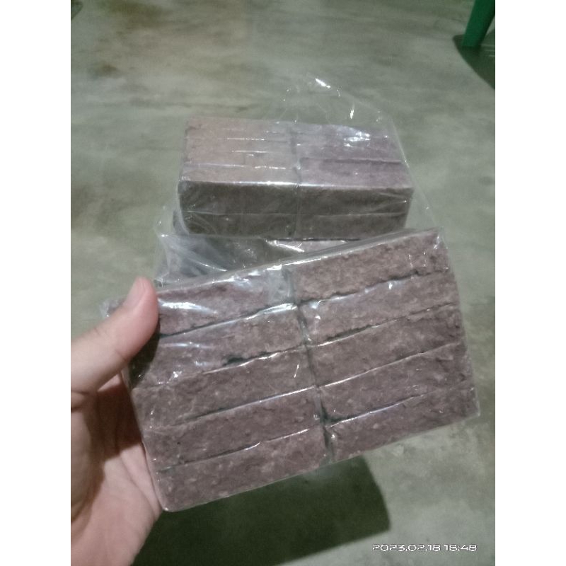 

Terasia Kering PULAU BANGKA kwalitas BIASA, per PACK ukuran ( ± 650 gram )