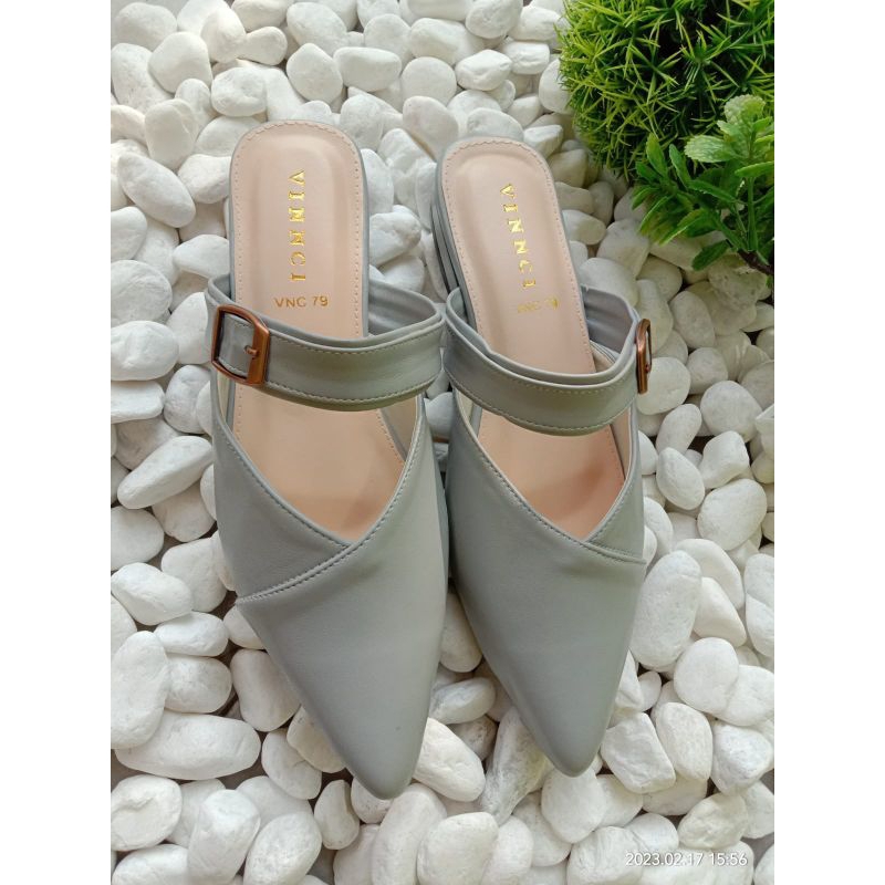 Sandal wanita flat vinnci Nania by shabi.shoes