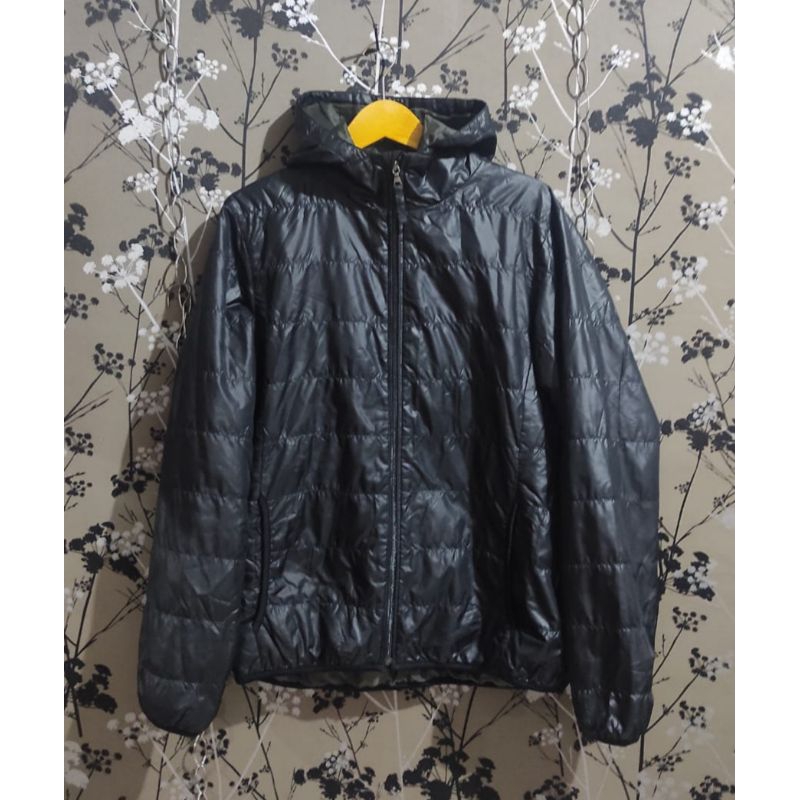 JAKET PUFFER ULTRALIGHT UNIQLO