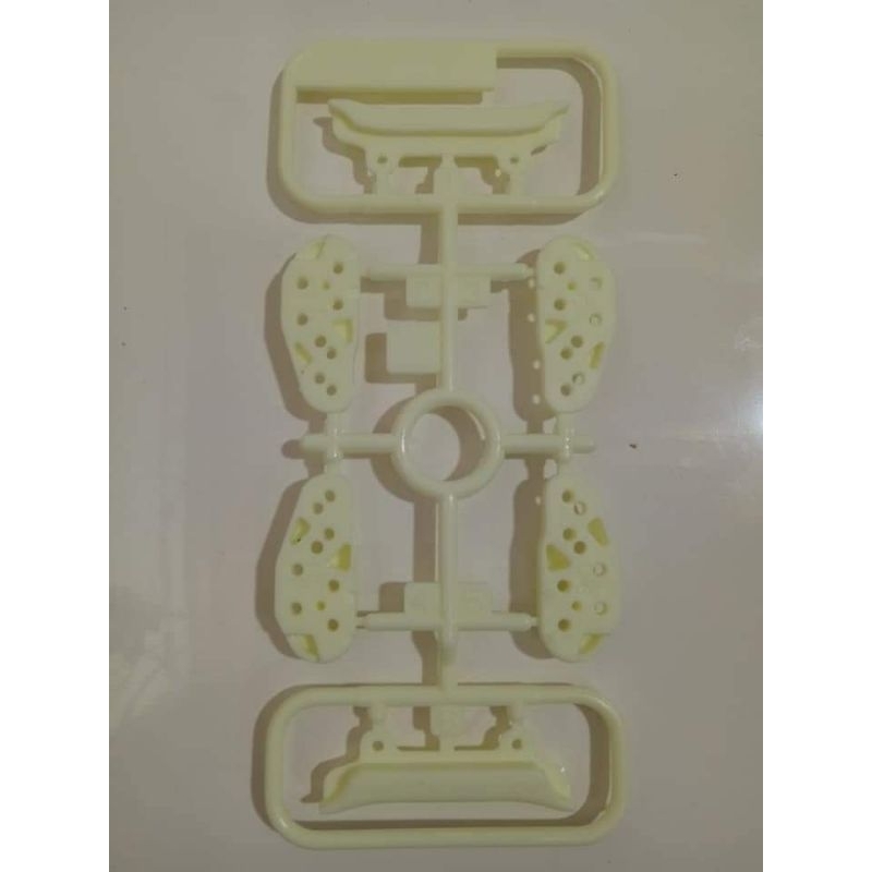 REP TAMIYA 15405 FRONT UNDER GUARD PLASTIK /REM