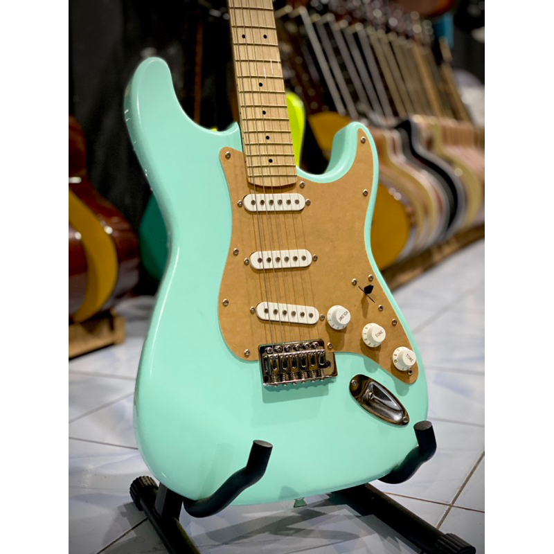 GITAR ELEKTRIK GITAR LISTRIK MURAH JOGJA