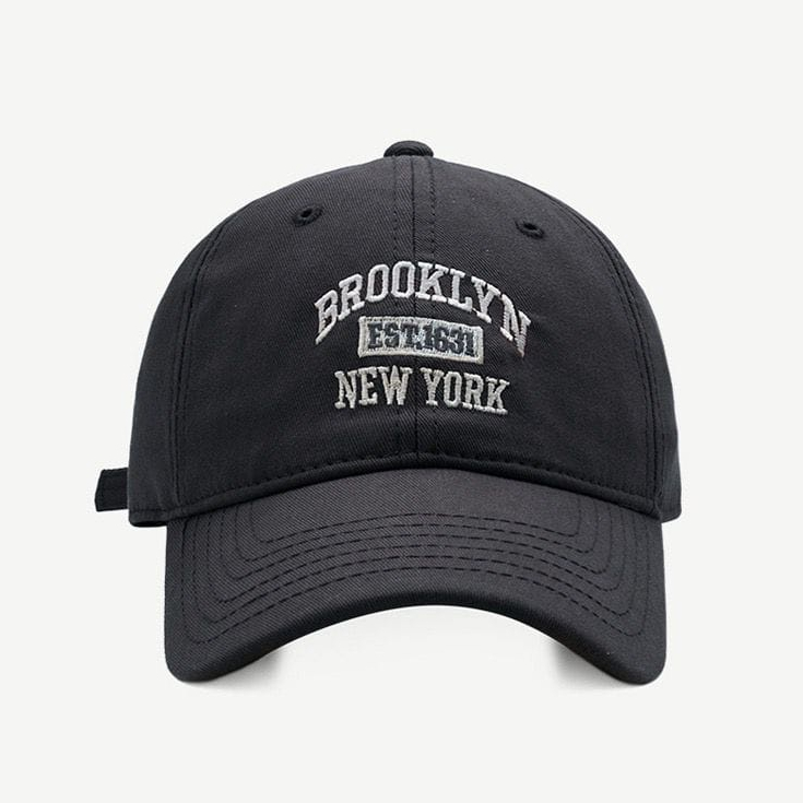 Topi Unisex Cap Hat Cotton Material Bordir Brooklyn Baseball Terbaru 2022 bisa bayar di tempat.