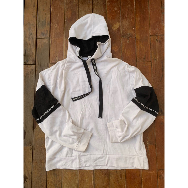 Sweater Hoodie Second Branded Attention