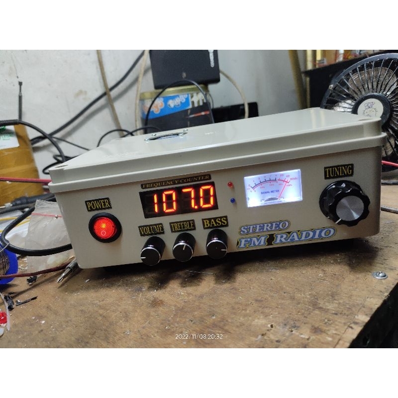 RADIO TUNER FM STEREO PLUS AMPLI & BLUETOOTH